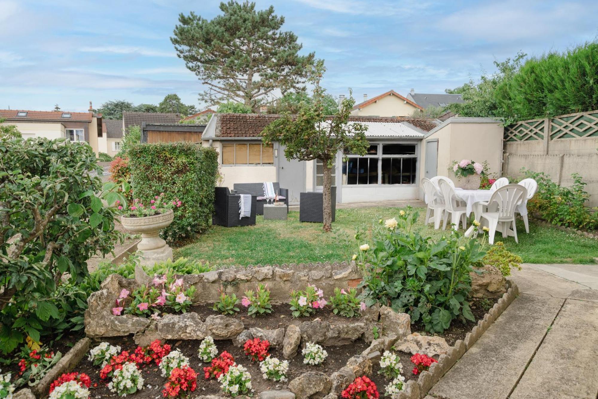 5 Min Chateau Charmante Maison Et Son Jardin Prive Versailles Esterno foto